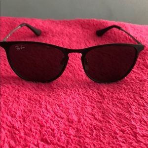 Black Ray Bans (Authentic)